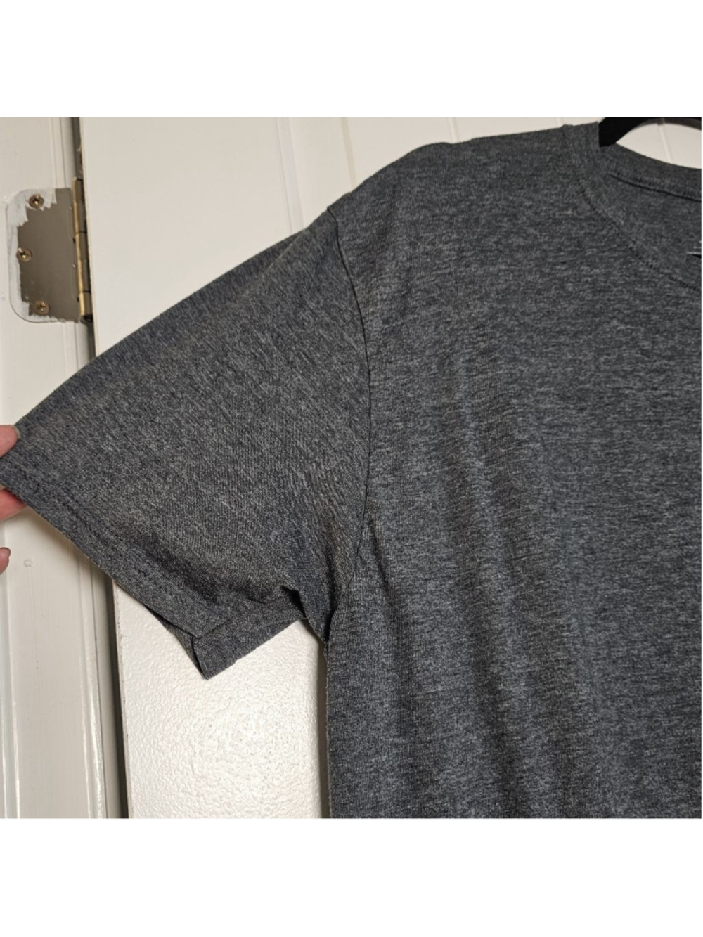 5.11 Tactical XL feathered blue logo tshirt - Picture 6 of 11